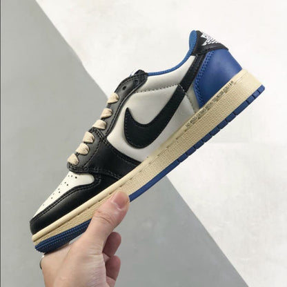 Zapatillas bajas con bloques de color negro y azul