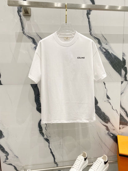 Camiseta con estampado sencillo