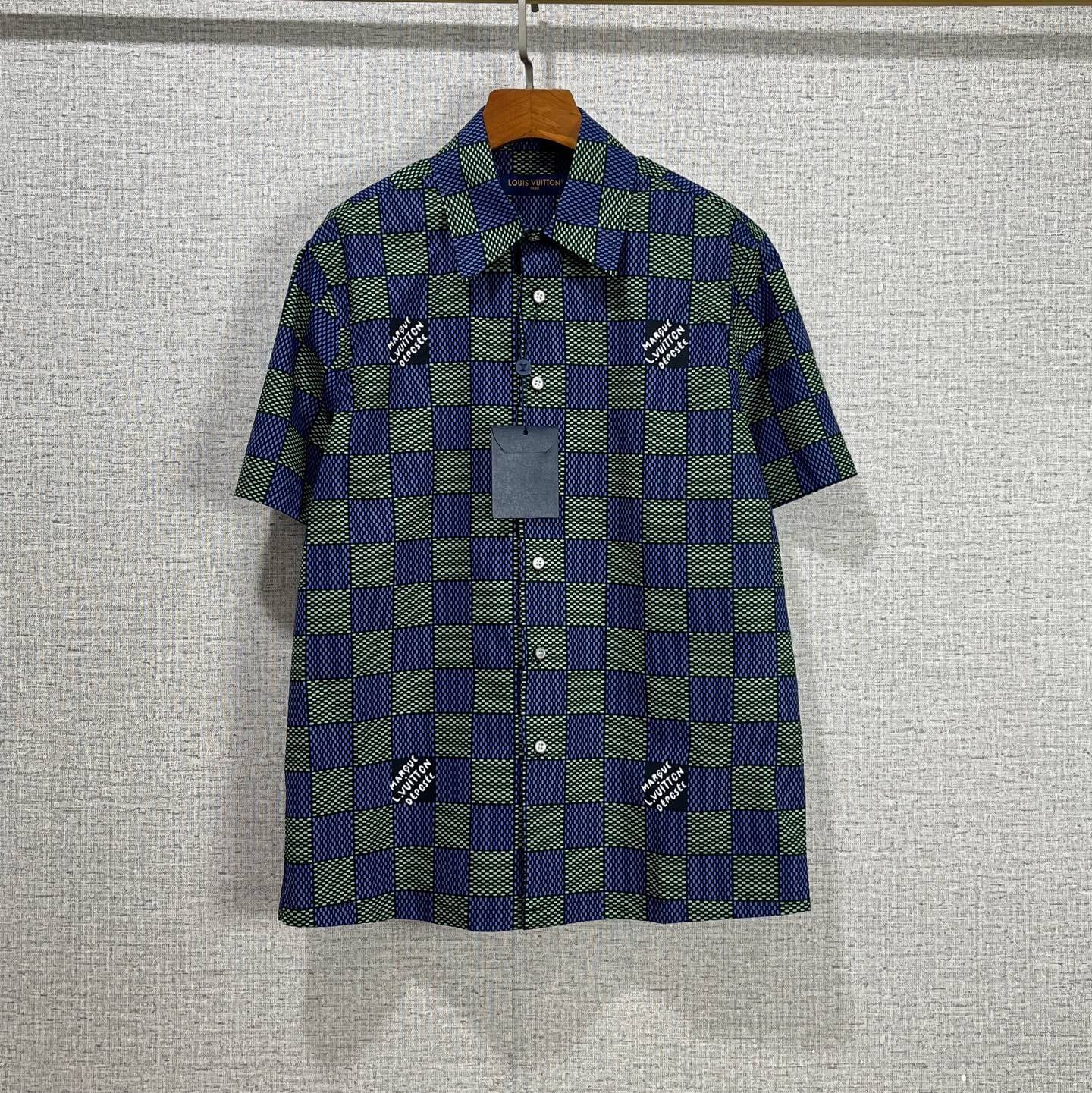 Chemise à manches courtes à imprimé intégral