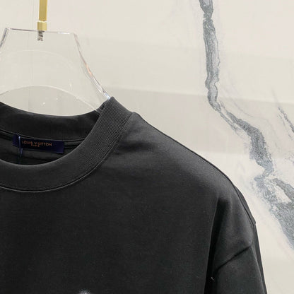 Camiseta bordada con inyección de tinta