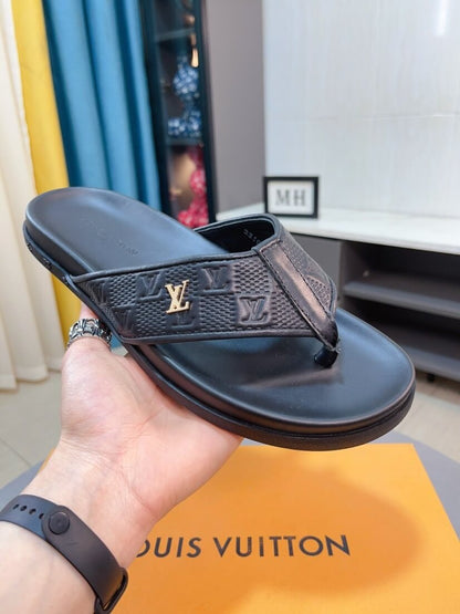 Chaussons à motifs métalliques
