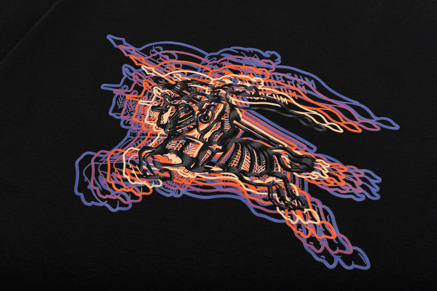 Camiseta con estampado de caballero