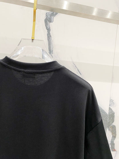 Camiseta con estampado de ojos