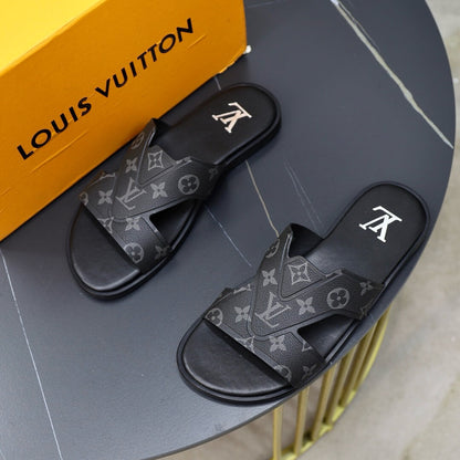 Chaussons noirs à imprimé intégral