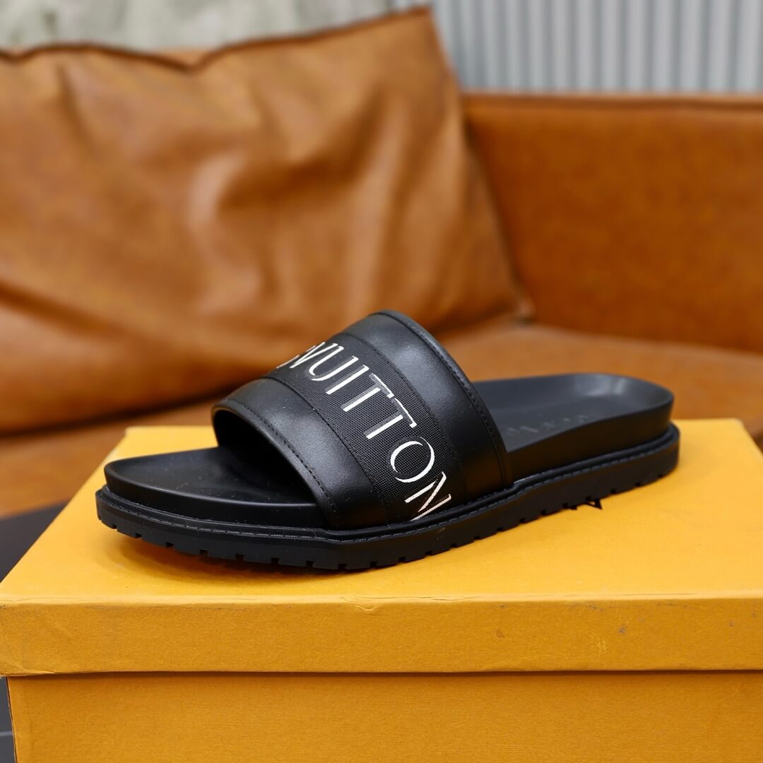 Chaussons à imprimé lettre