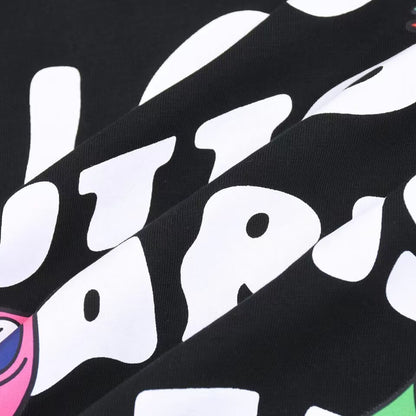 Camiseta con estampado de letras
