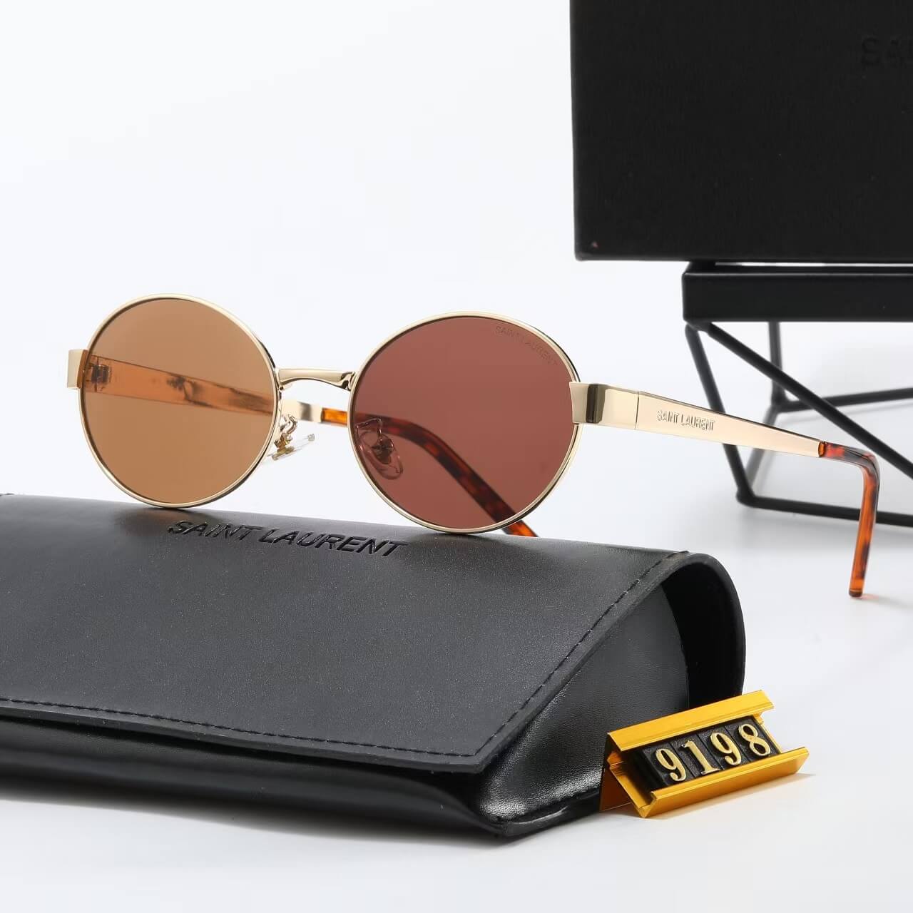 Gafas de sol clásicas y elegantes con montura redonda