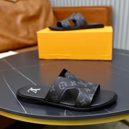 Chaussons noirs à imprimé intégral