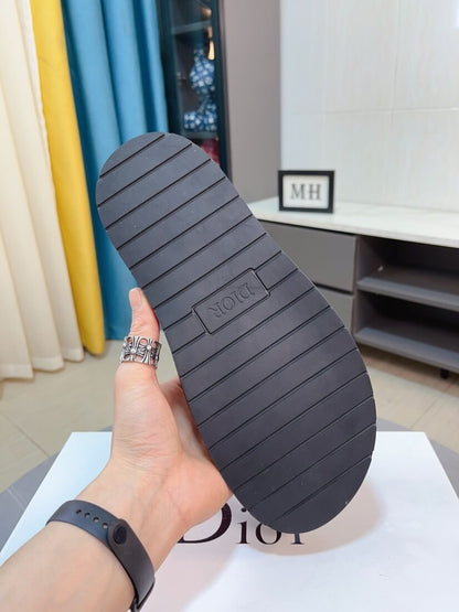 Zapatillas de piel jacquard
