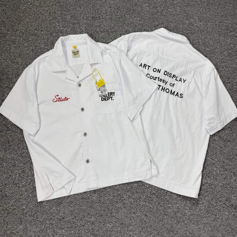 Camiseta vaquera blanca bordada 2025