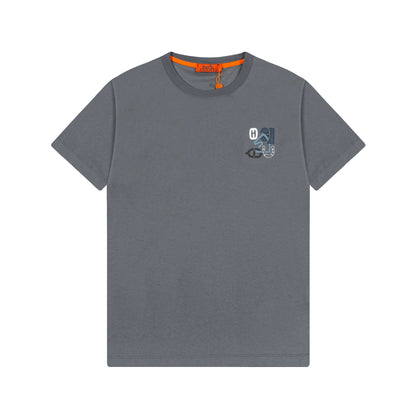 Camiseta azul bordada