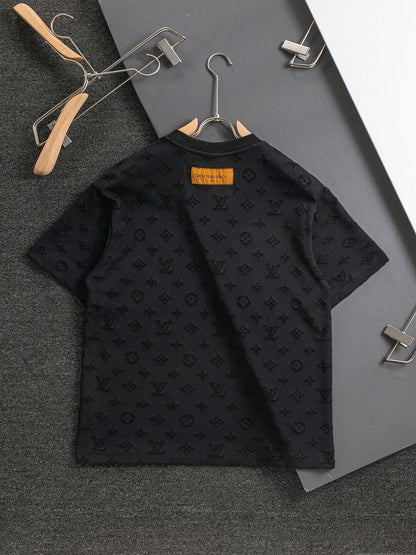 Camiseta con estampado de cuerpo entero multicolor