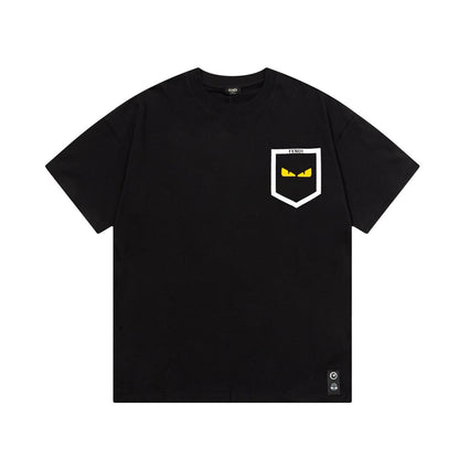 Camiseta con estampado de bolsillo