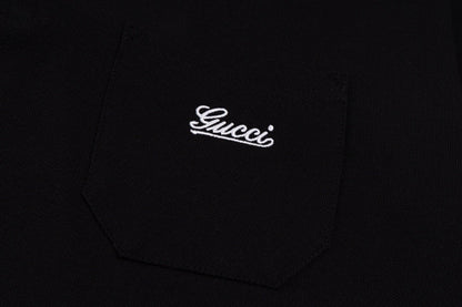 Camiseta polo con bordado de letras