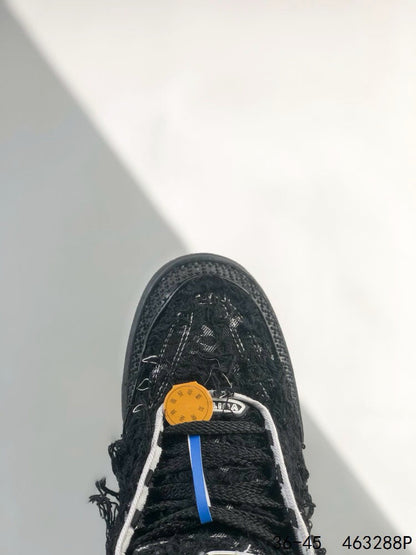 Nueva zapatilla de moda negra