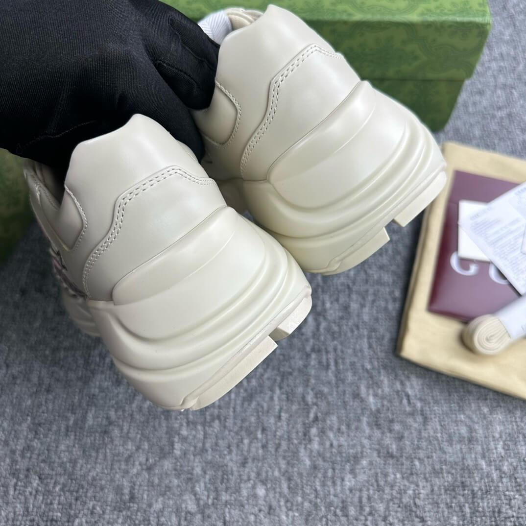 Letter Print Retro Sneaker