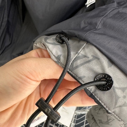 Chaqueta de plumón de tela que cambia de color sensible a la temperatura