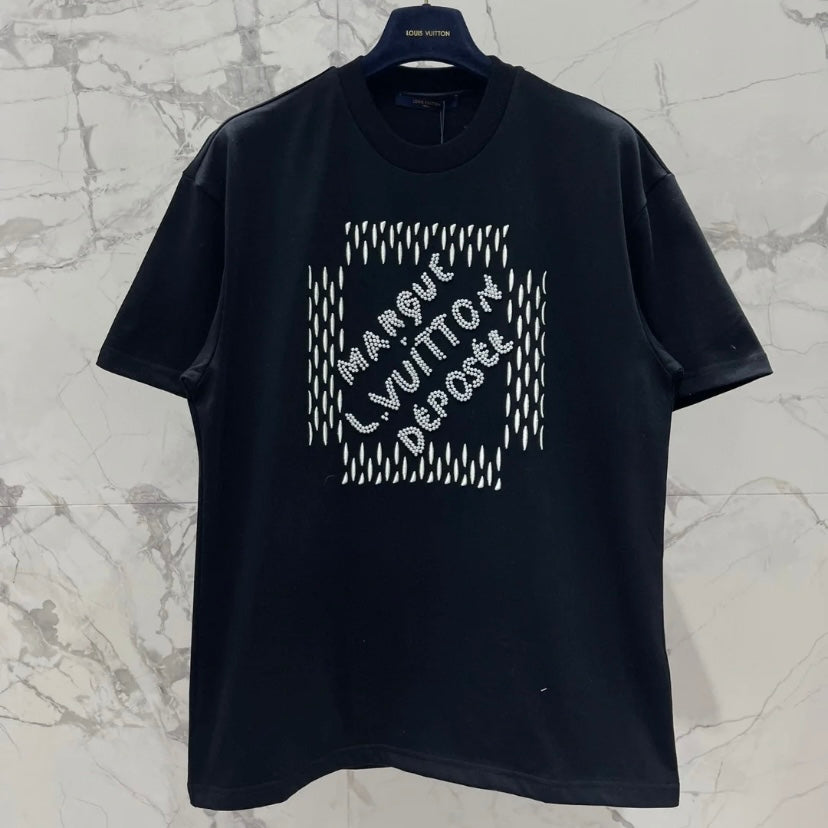 Camiseta bordada con perlas