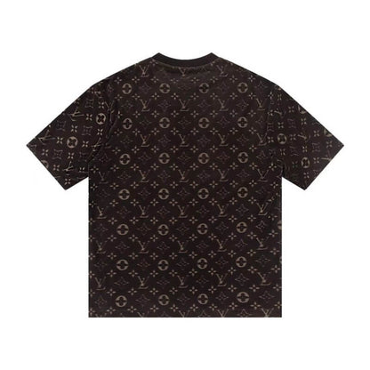 Camiseta clásica estampada en relieve por todas partes