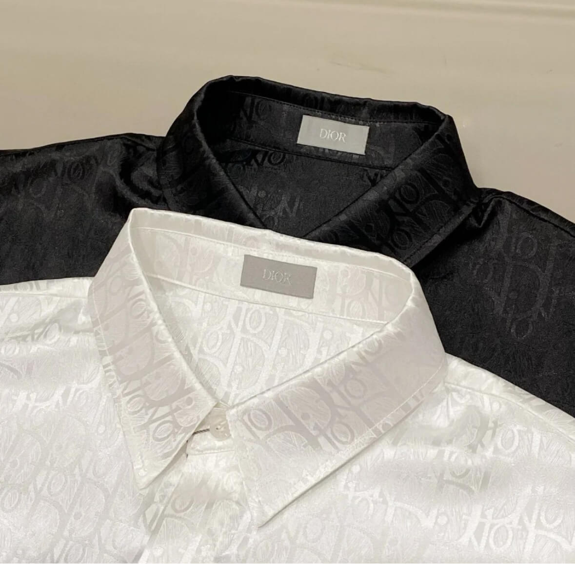 Camisa suave con estampado integral