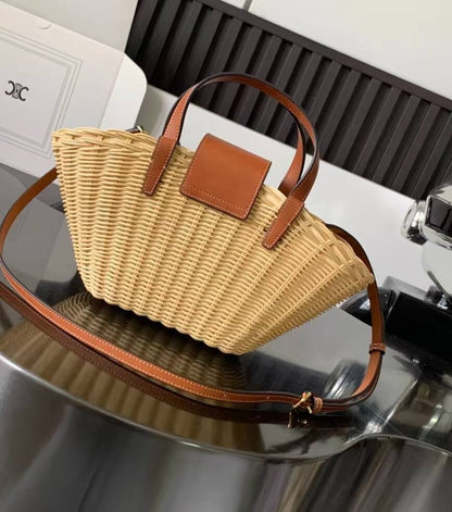 Bolso de hombro de bambú estilo resort