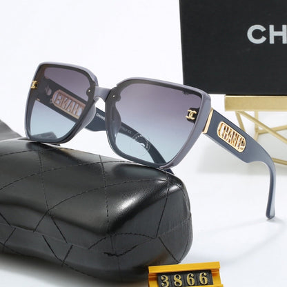 Gafas de sol clásicas de gran tamaño con recortes cuadrados