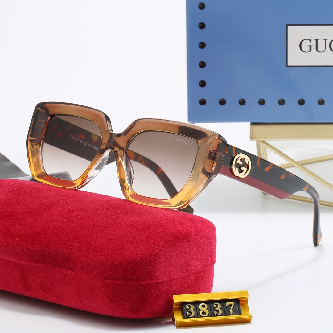 Gafas de sol con estampado ámbar