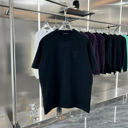 Camiseta bordada pequeña delantera y grande trasera