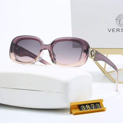 Gafas de sol retro con montura cuadrada pequeña
