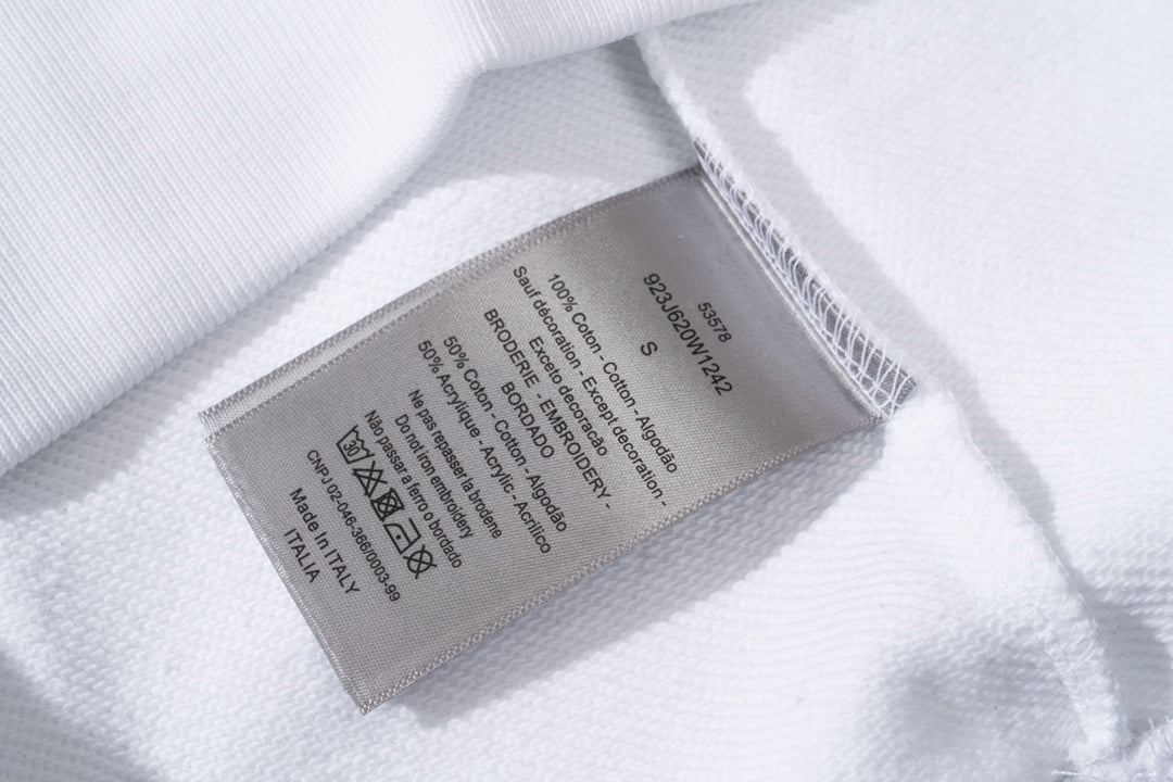 Sudadera clásica con estampado superpuesto