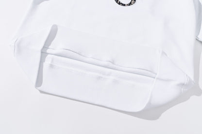 Sudadera clásica con estampado superpuesto
