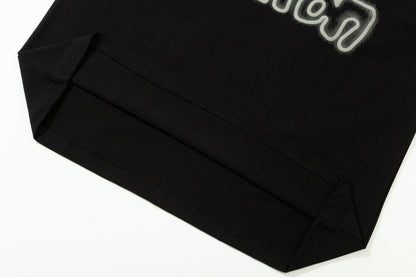 Camiseta con estampado de letras de espuma