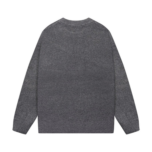 Pull brodé avec lettres