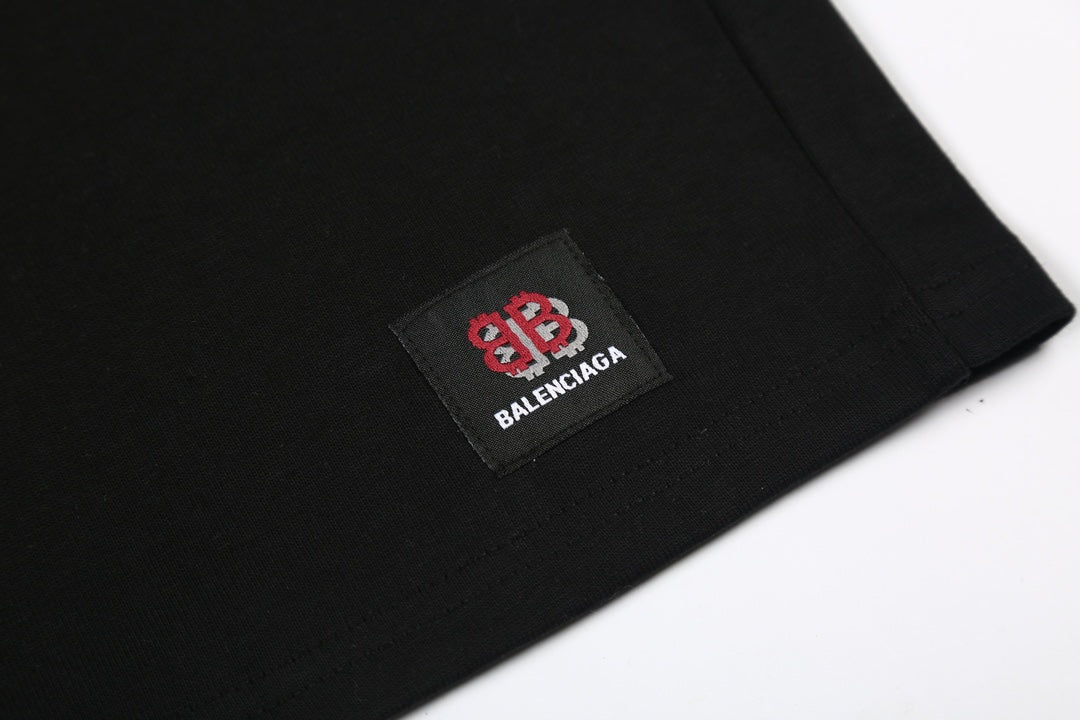 Camiseta clásica con estampado de letras