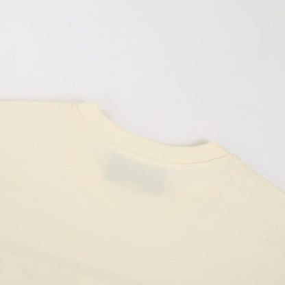 Camiseta con estampado de montaña nevada