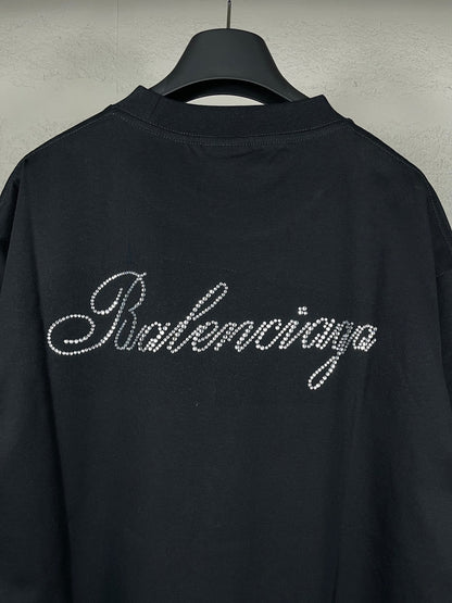 Camiseta con letras de diamante