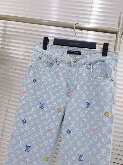 Pantalones cortos de mezclilla populares