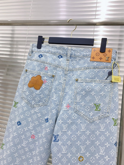 Pantalones cortos de mezclilla populares