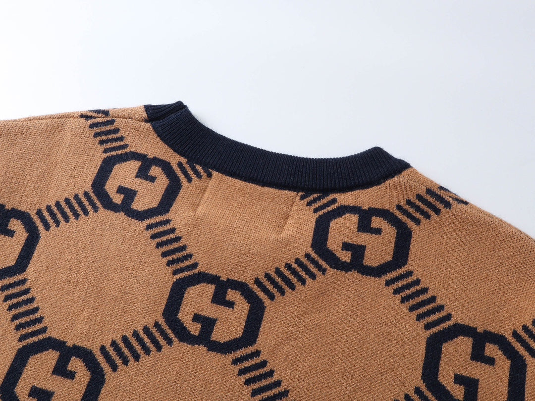 Sudadera con estampado completo
