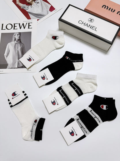 Calcetines con estampado clásico