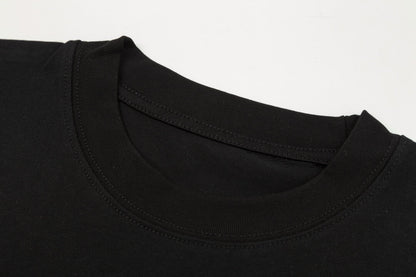 Camiseta con estampado de letras múltiples