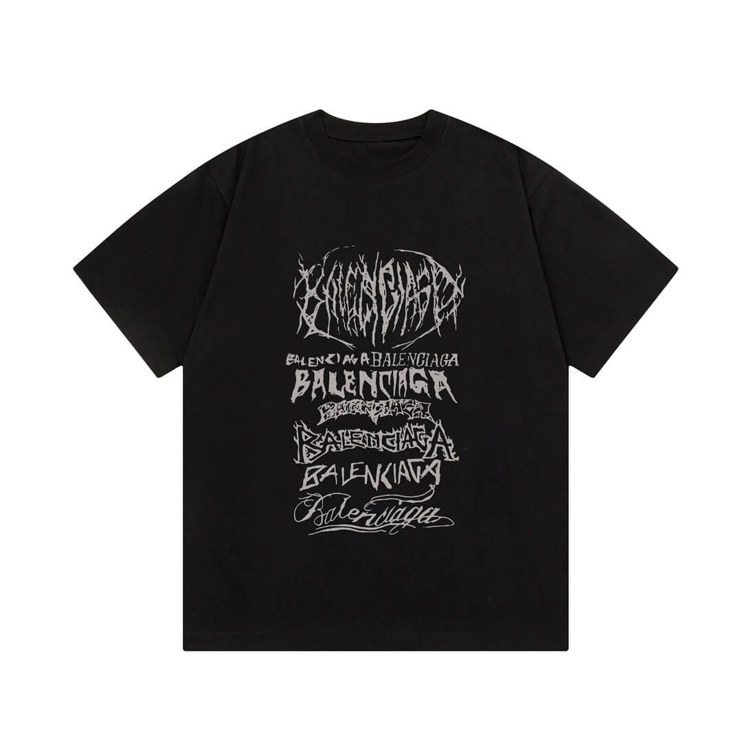 Camiseta con letras dibujadas a mano