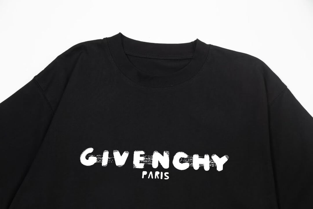 Camiseta con estampado de letras de París